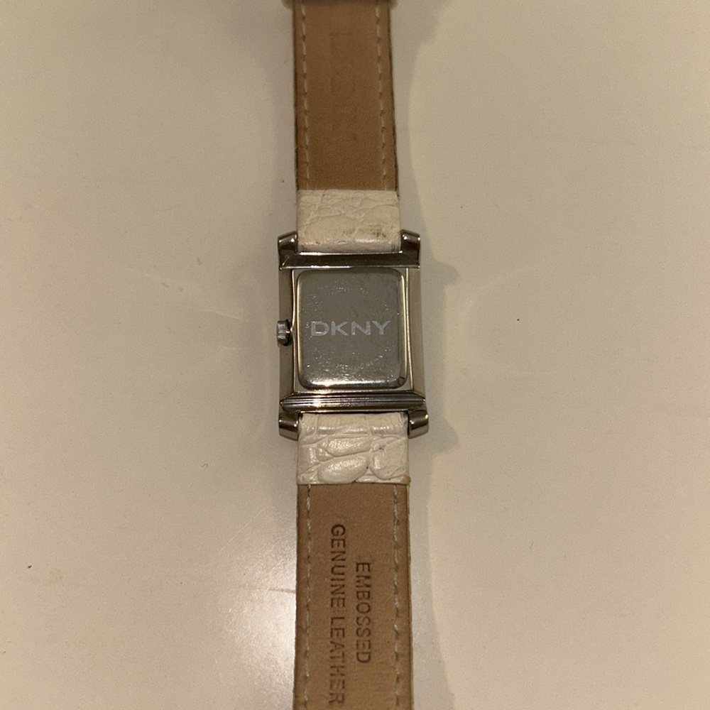 DKNY Watch - Picture 2 of 4